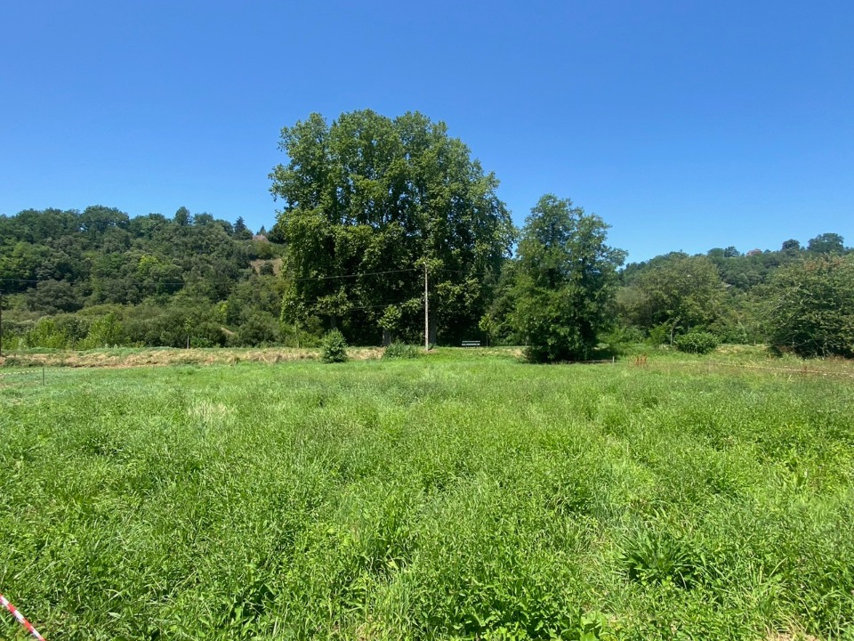Terrain à bâtir à Lalinde (24150)