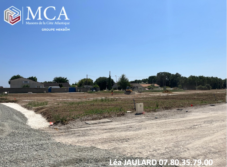 Terrain à bâtir à Ballon (17290)