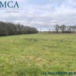 Terrain à bâtir à Saint-Georges-du-Bois (17700)