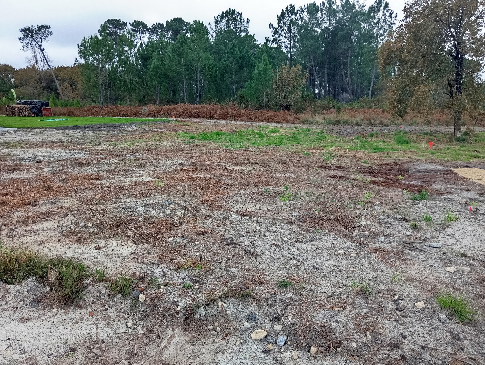 Terrain à bâtir à Parentis-en-Born (40160)