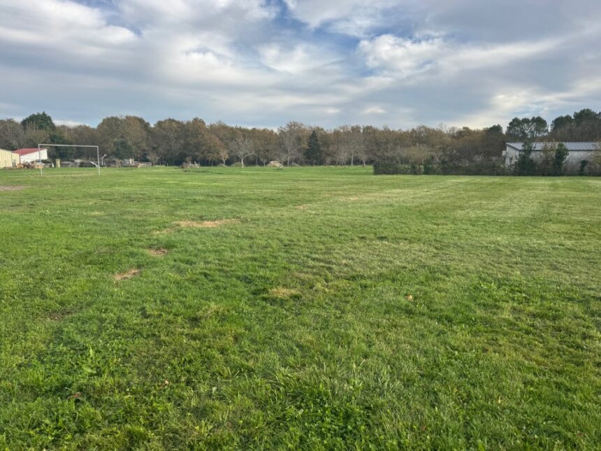 Terrain à bâtir à Grayan-et-l’Hôpital (33590)