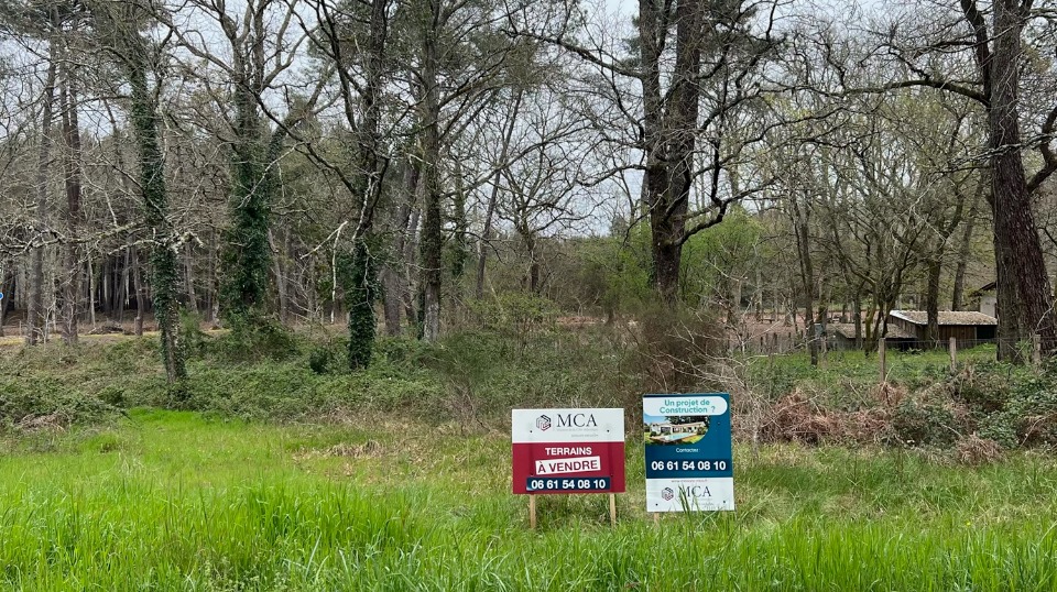 Terrain à bâtir à Damazan (47160)