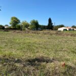 Terrain à bâtir à Le Mung (17350)