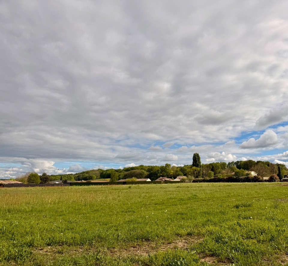 Terrain à bâtir à Saint-Agne (24520)