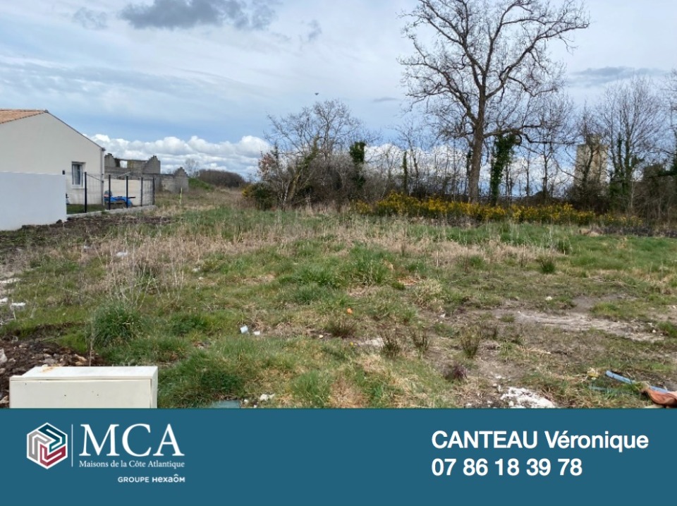 Terrain à bâtir à Breuillet (17920)