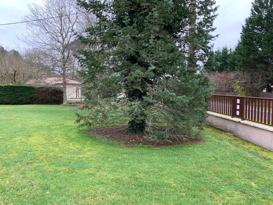 Terrain à bâtir à Le Barp (33114)