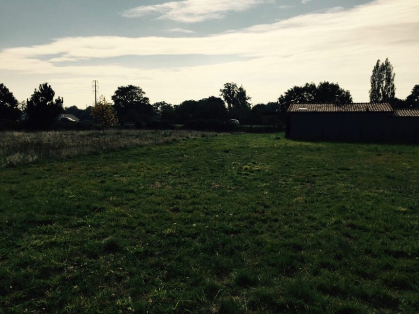 Terrain à bâtir à Saint-Médard-d’Eyrans (33650)