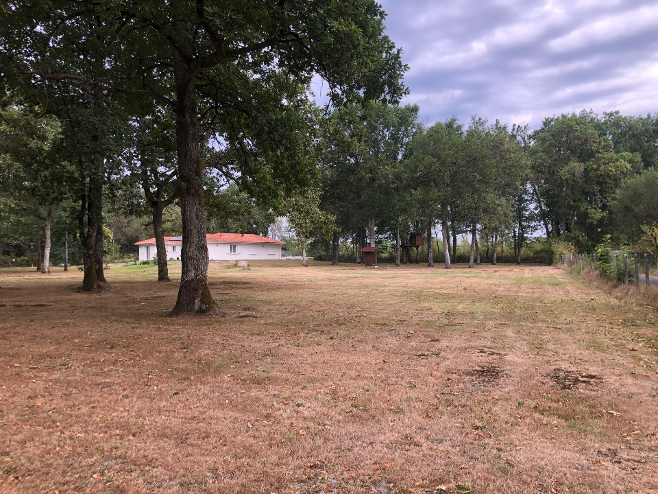 Terrain à bâtir à Saint-Jean-d’Illac (33127)