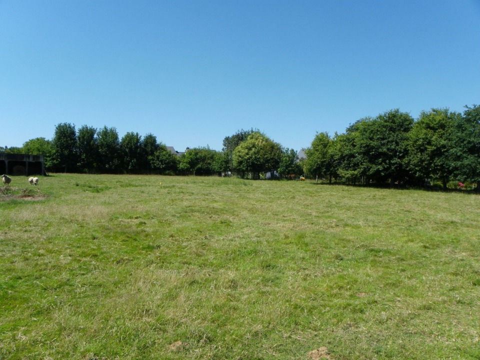 Terrain à bâtir à Vayres (33870)