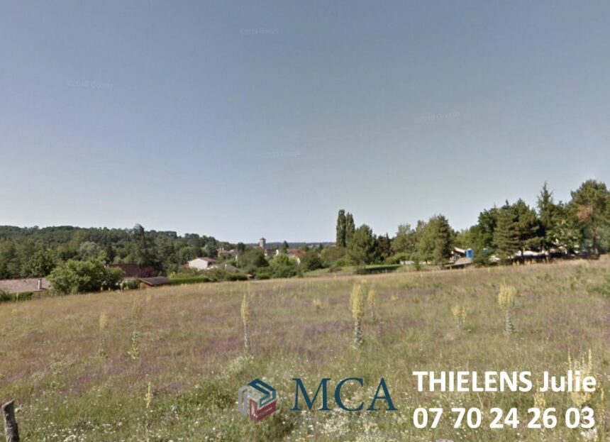 Terrain à bâtir à Villamblard (24140)