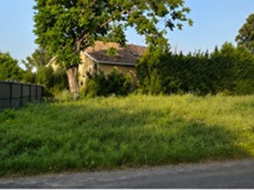 Terrain à bâtir à Peujard (33240)