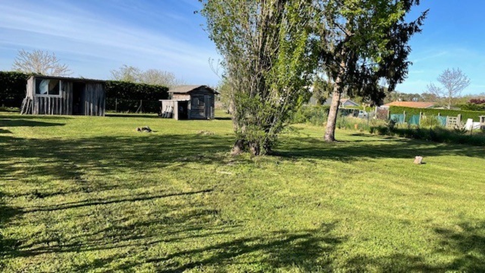 Terrain à bâtir à Cissac-Médoc (33250)