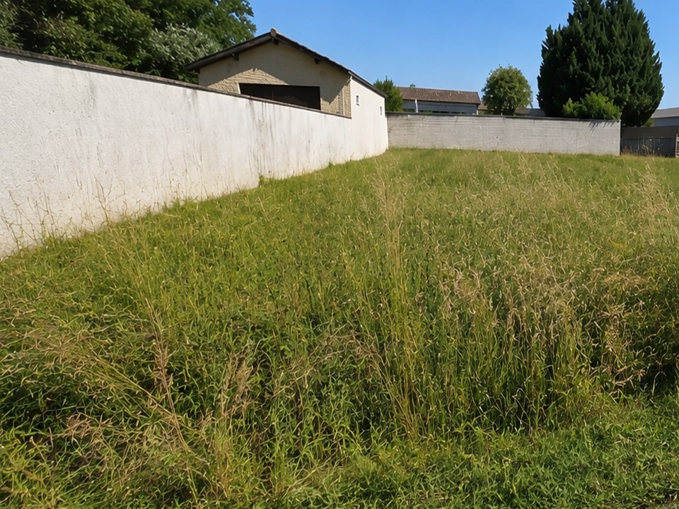 Terrain à bâtir à Saint-André-de-Cubzac (33240)