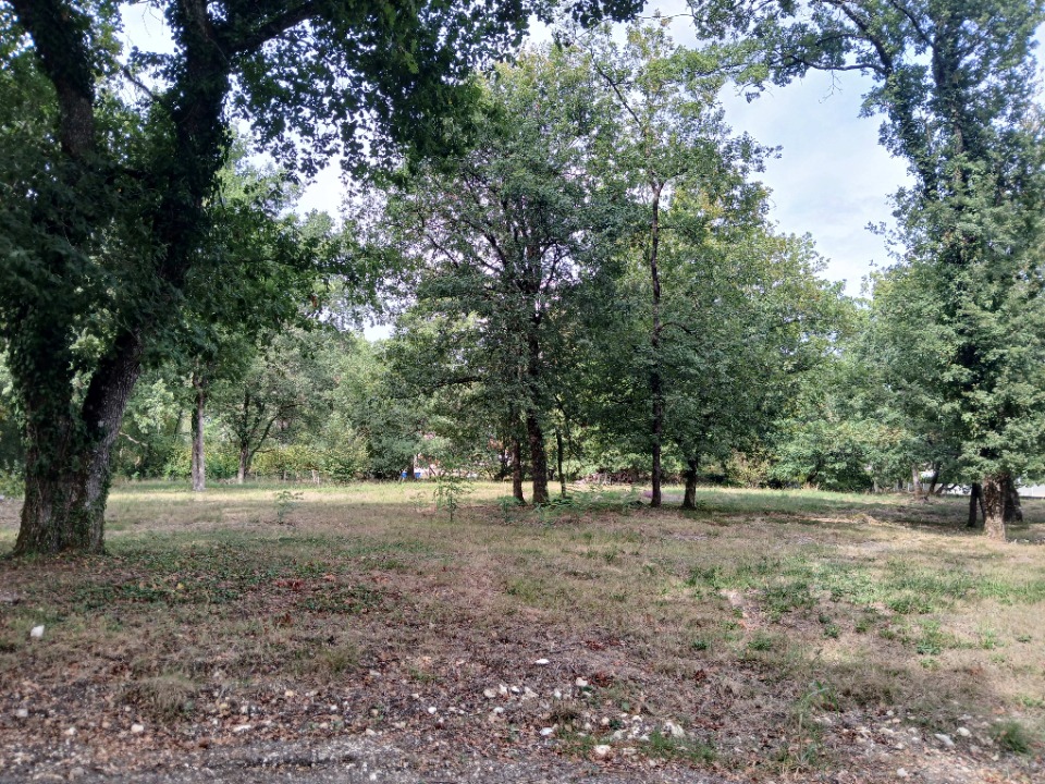 Terrain à bâtir à Notre-Dame-de-Sanilhac (24660)