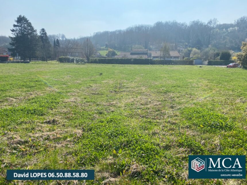 Terrain à bâtir à Saint-Pey-de-Castets (33350)