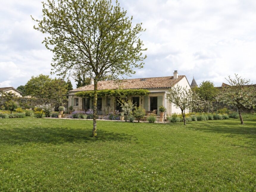 Terrain à bâtir à Saint-Pierre-d’Aurillac (33490)
