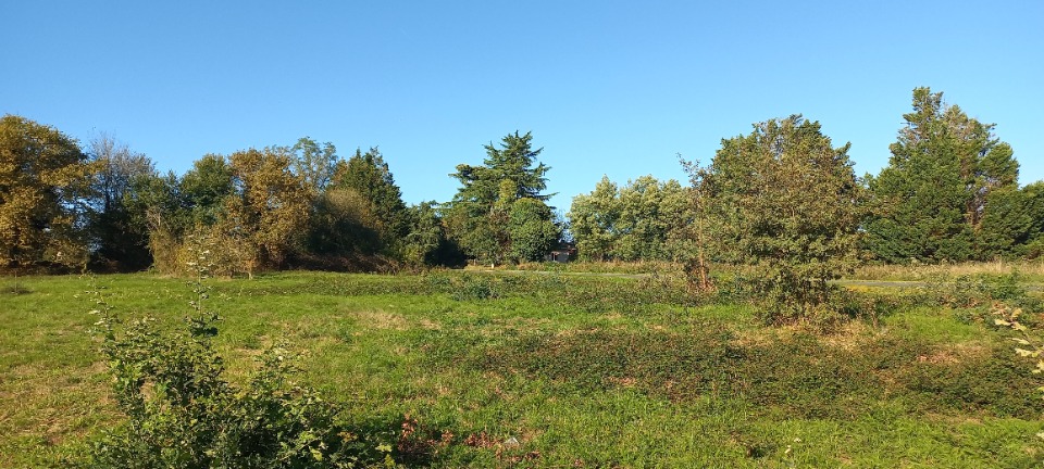 Terrain à bâtir à Saint-Rémy (24700)