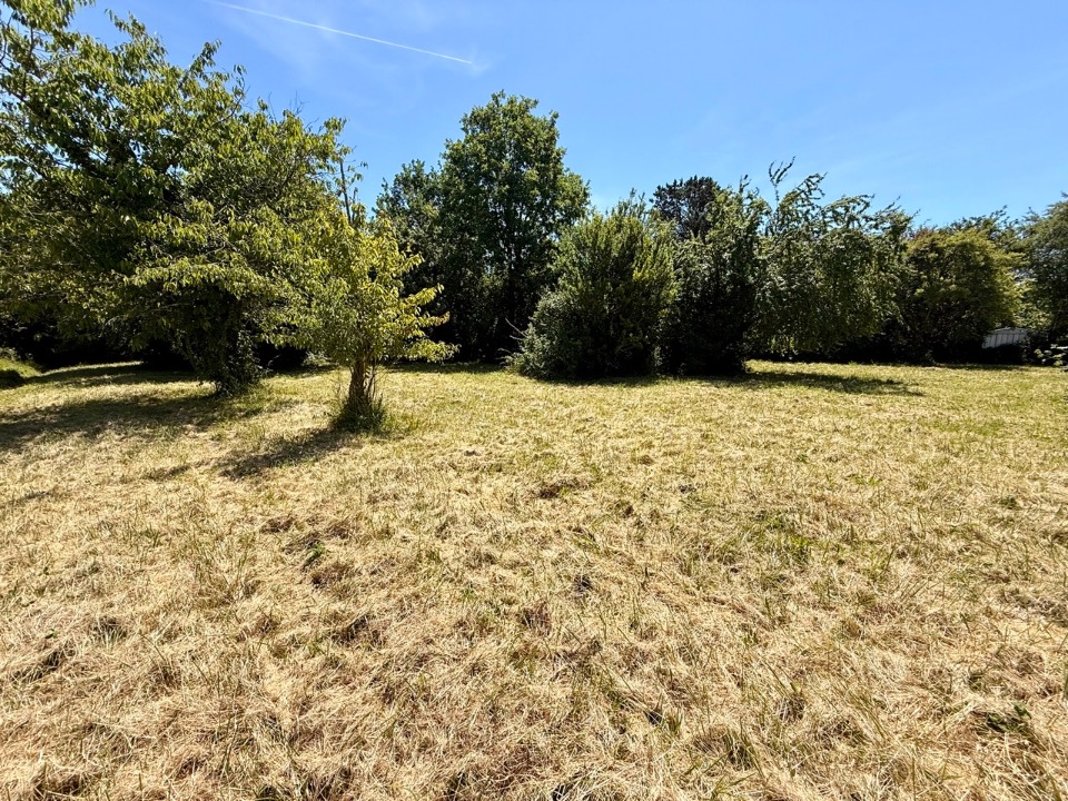Terrain à bâtir à Bergerac (24100)